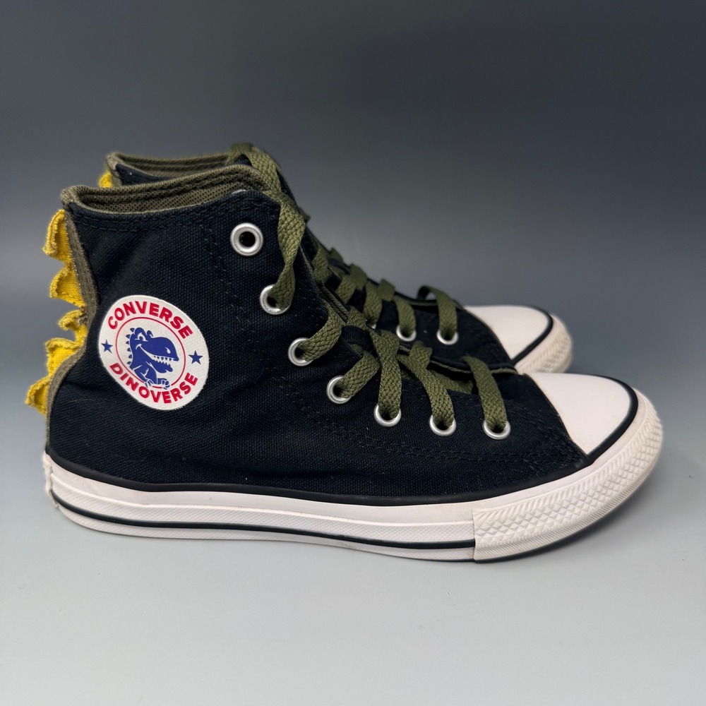 Converse Dinoverse Chuck Taylor All Star Junior Size 2 Black High Top 665349C